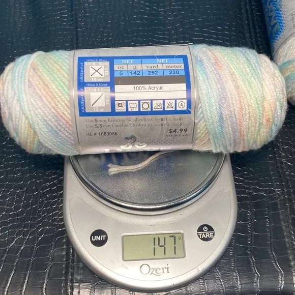 2 NWT 10 oz / 184g I Love This Yarn Super Soft Super Savings 100% Acrylic - Picture 3 of 6